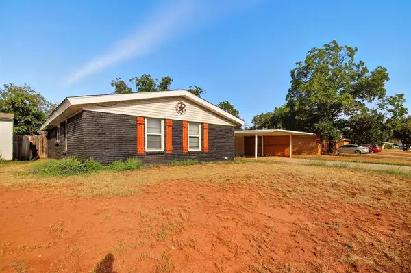 1974 Westview Drive, Abilene, TX 79603