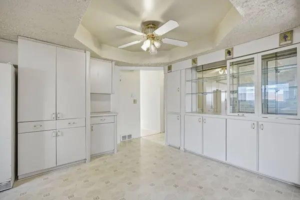 30701 Ventura Street, Southfield, MI 48076