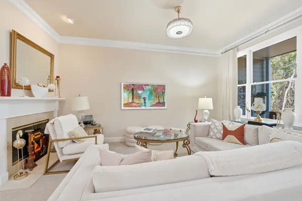 1307 Creekside Pl SE, Smyrna, GA 30082-4884