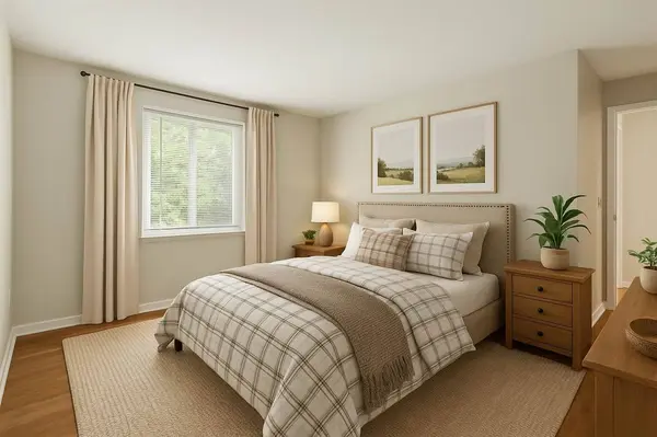 3339 Lower West Branch Rd, Iowa City, IA 52245
