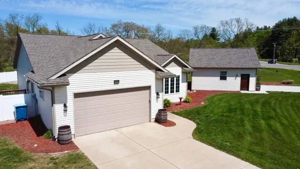 3188 60th Street, Hamilton, MI 49419