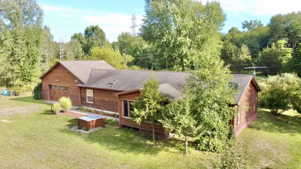 78667 40th Avenue, Covert, MI 49043