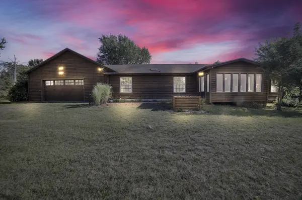 78667 40th Avenue, Covert, MI 49043