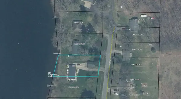 52350 Susan Lane, Dowagiac, MI 49047