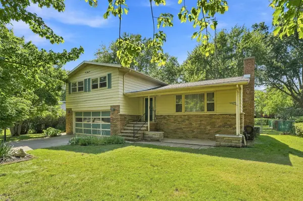 3350 Maple Lane