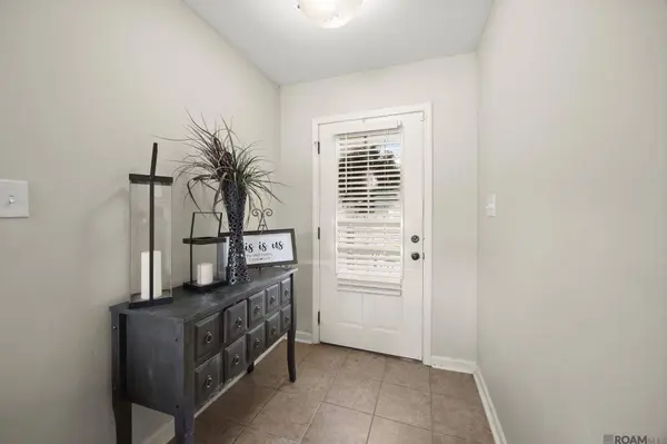 38437 Highland Terrace Ave, Watson, LA 70706