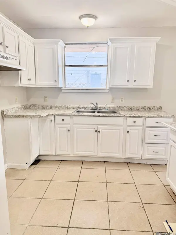 733 E Grant St, Baton Rouge, LA 70802