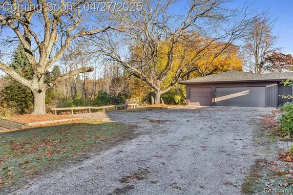 11547 SHERIDAN Road, Bridgewater Twp, MI 48158