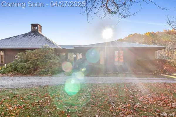 11547 SHERIDAN Road, Bridgewater Twp, MI 48158