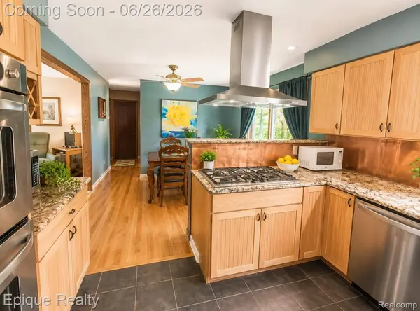 43899 Crowley RD, Van Buren Charter Township, MI 48111