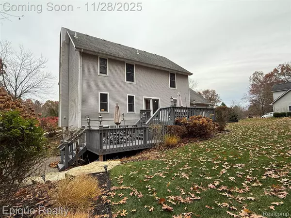 3730 Winding Pine DR, Metamora, MI 48455