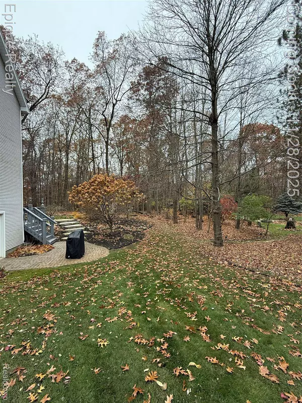 3730 Winding Pine DR, Metamora, MI 48455