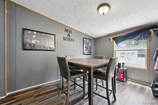 142 Cherry lane E Cherry lane Lane, Van Buren Twp, MI 48111