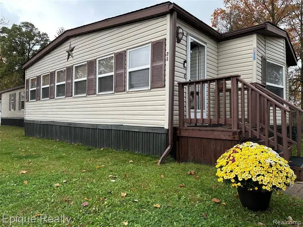 71 Sangram Place, Swartz Creek, MI 48473