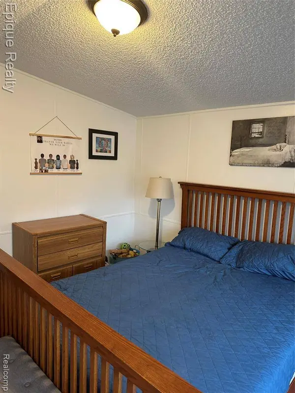 71 Sangram Place, Swartz Creek, MI 48473