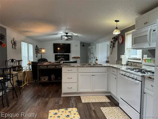 71 Sangram Place, Swartz Creek, MI 48473