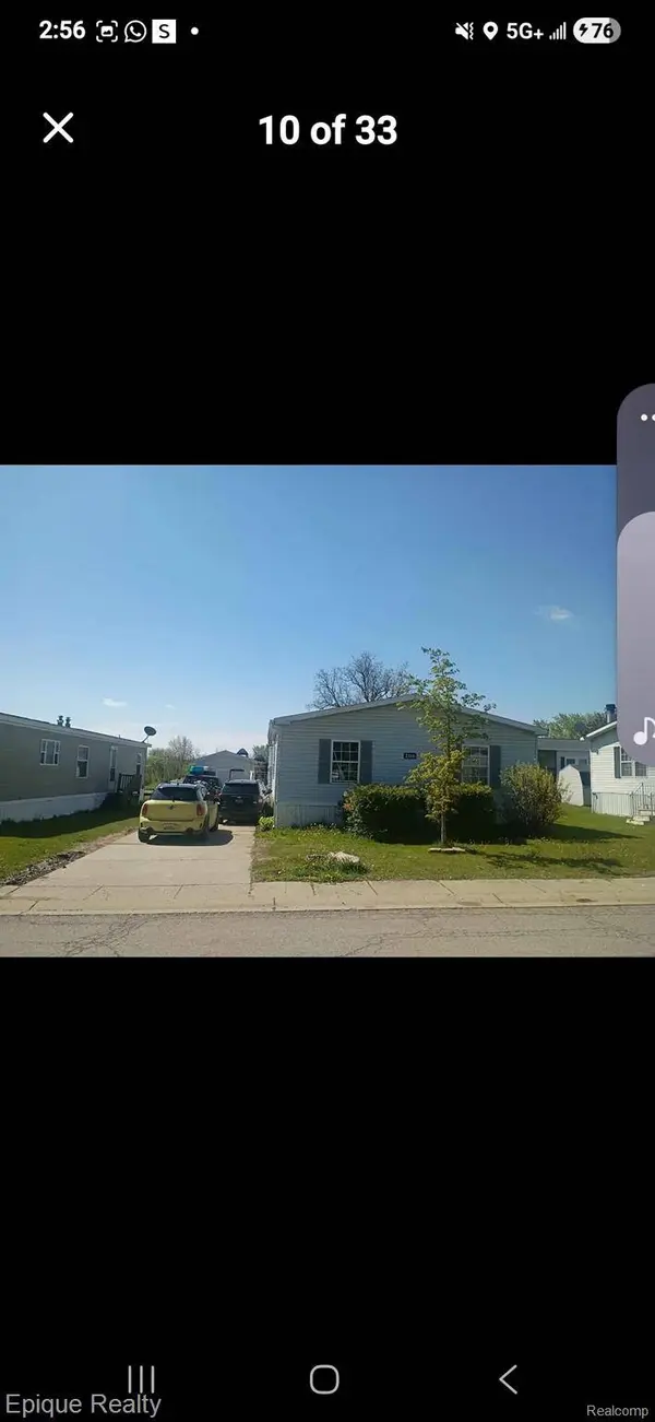 2116 Sheeran, Milford Charter Township, MI 48381
