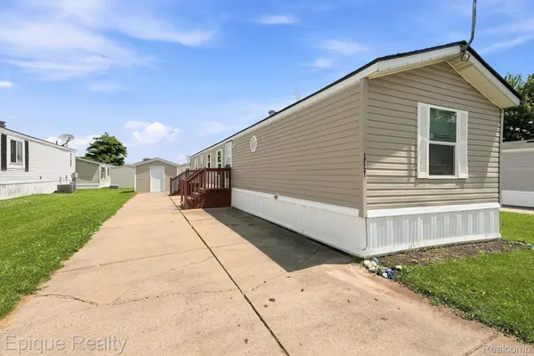 17121 Julie DR