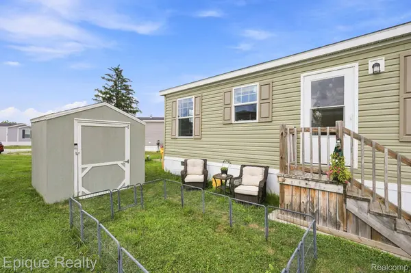 15915 Marentette, Clinton Charter Township, MI 48038