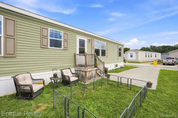 15915 Marentette, Clinton Charter Township, MI 48038