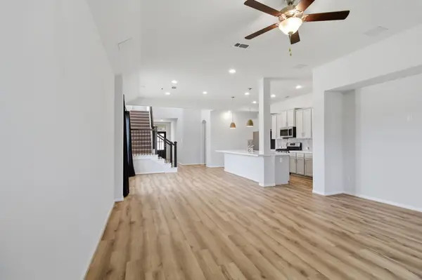402 Alex Arbor Way, Conroe, TX 77301-2488