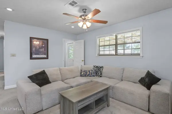 6293 Kimbrough Boulevard, Biloxi, MS 39532