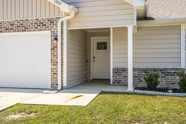 13413 Willow Oak Circle, Gulfport, MS 39503