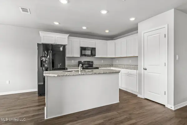 13413 Willow Oak Circle, Gulfport, MS 39503