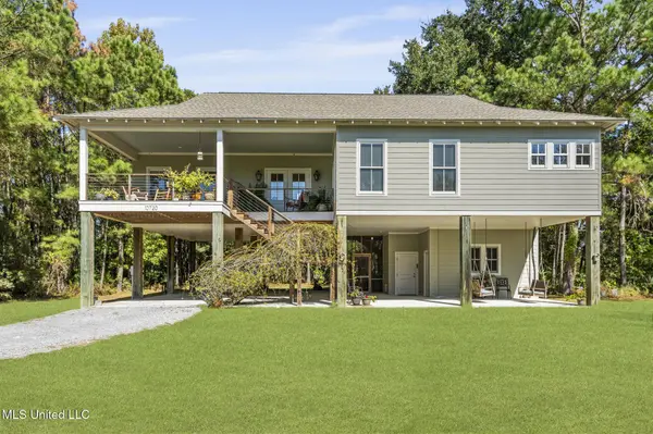 10720 Eagle Nest Road, Ocean Springs, MS 39564