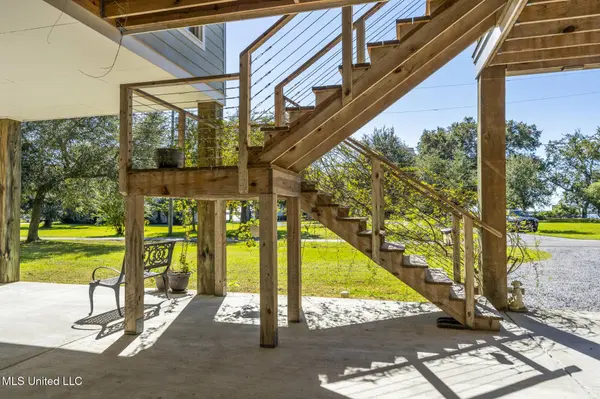 10720 Eagle Nest Road, Ocean Springs, MS 39564
