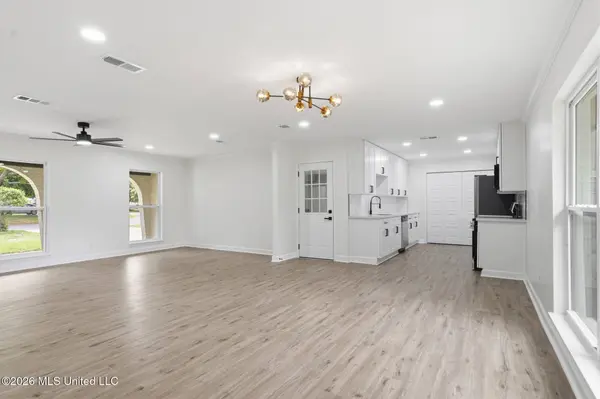 757 Canterbury Drive, Biloxi, MS 39532