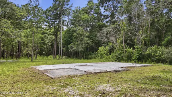 21073 Daugherty Road, Long Beach, MS 39560