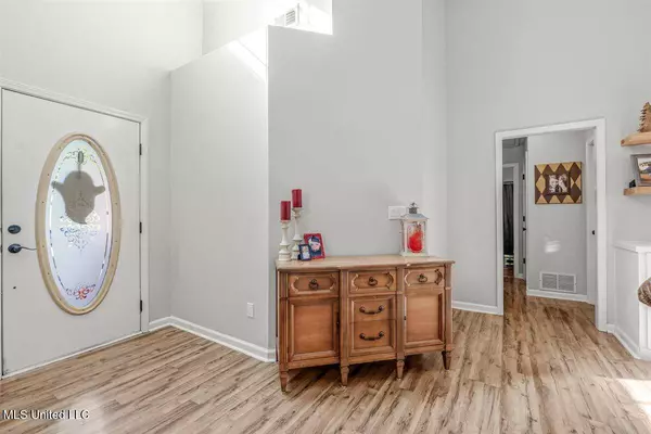 6291 Blackhawk Cove, Olive Branch, MS 38654