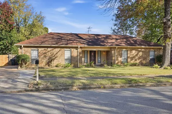 6294 SCARLETCREST LN, Memphis, TN 38115