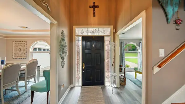 2458 CARROLLWOOD LN, Memphis, TN 38016