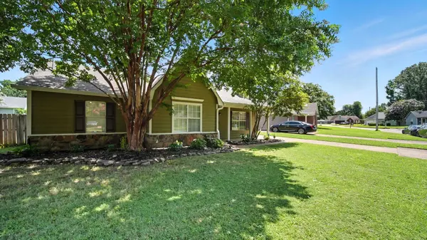 6926 BRADY HILL DR, Unincorporated, TN 38018