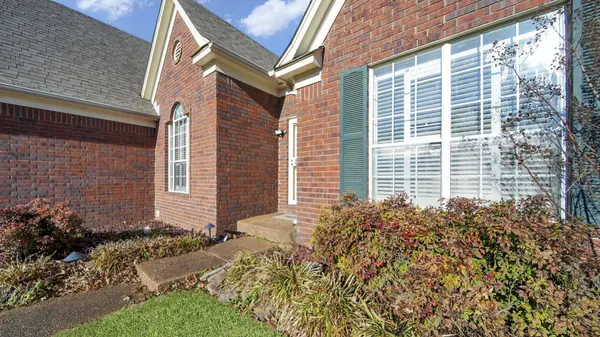 4166 HOBBS CV, Bartlett, TN 38135