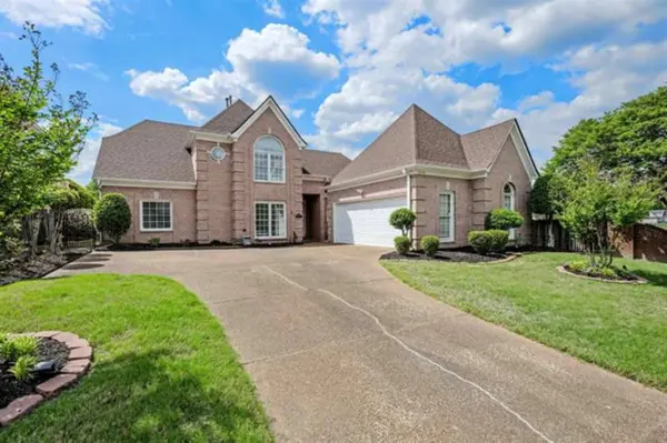 1646 FORSYTHE DR, Collierville, TN 38017