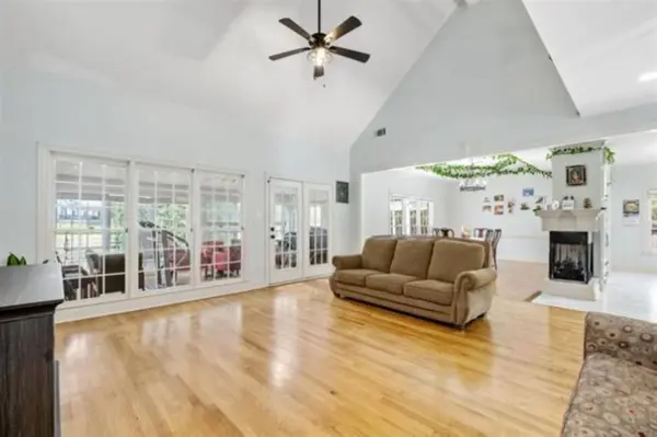 1646 FORSYTHE DR, Collierville, TN 38017