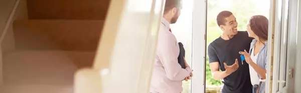 Open House Success: Summer Strategies That Convert
