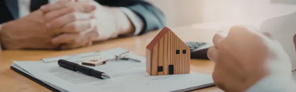 What Sellers Should Expect From Listing to Closing,Natasha Johnson