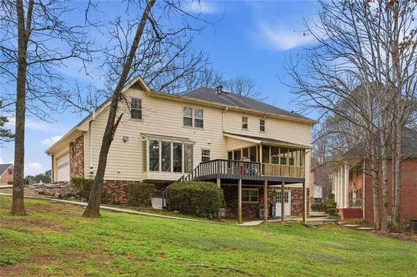 4803 Tomahawk CT SW, Lilburn, GA 30047