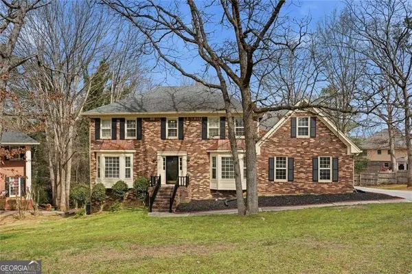 4803 Tomahawk CT SW, Lilburn, GA 30047