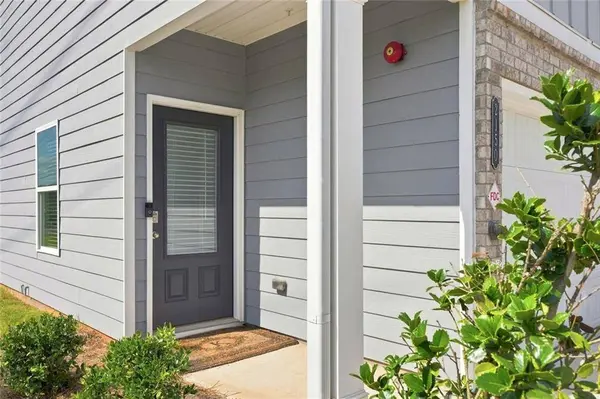 2150 Dougherty PL, Hampton, GA 30228