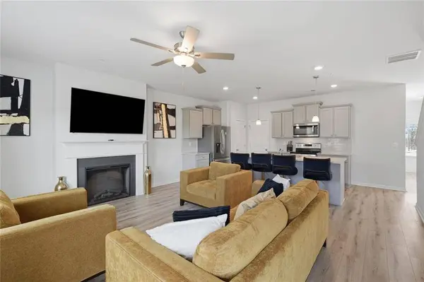 2150 Dougherty PL, Hampton, GA 30228