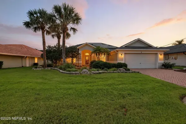 8 COLLINSON CT, Palm Coast, FL 32137