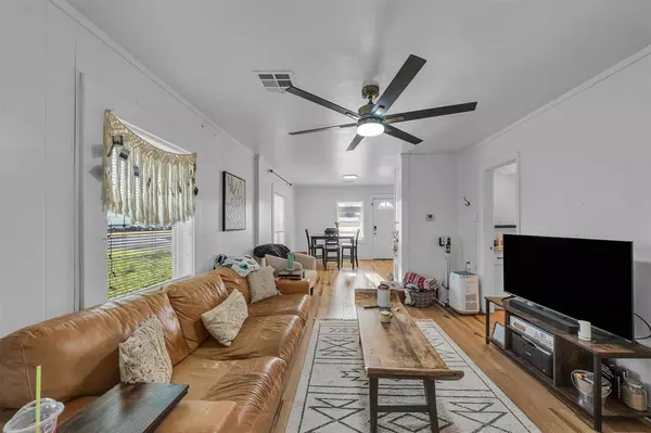 1421 S Perkins, Stillwater, OK 74075