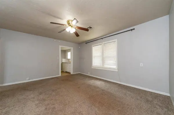 6011 N Washington St, Stillwater, OK 74075