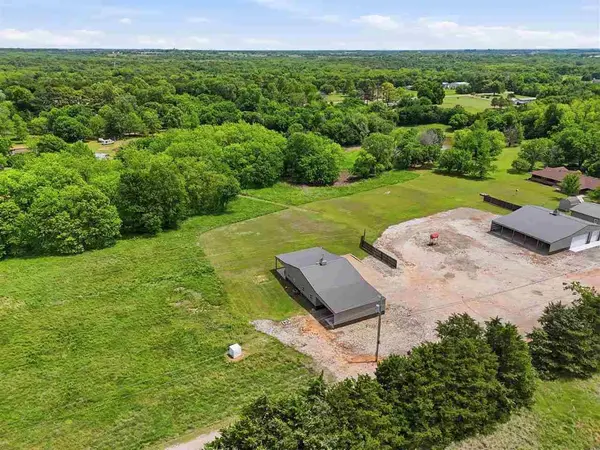 1217 N Amanda Ln, Stillwater, OK 74075