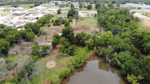 2422 E 6th Ave, Stillwater, OK 74075